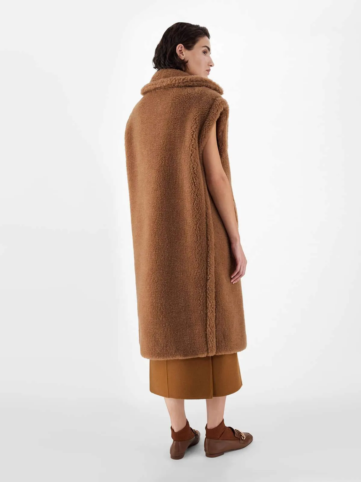 Alce Silk and Camel Teddy Vest