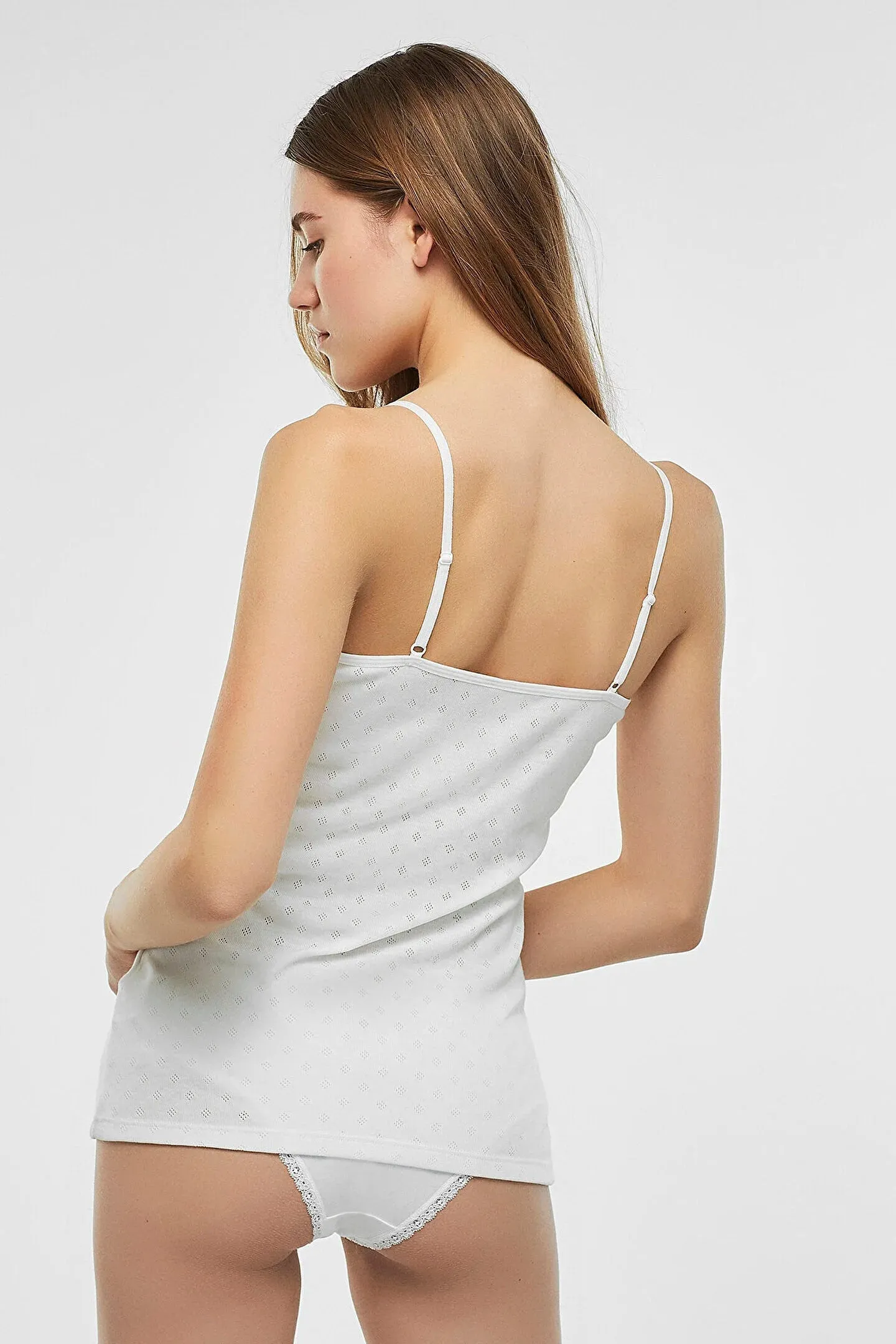 Black Thermal Tank