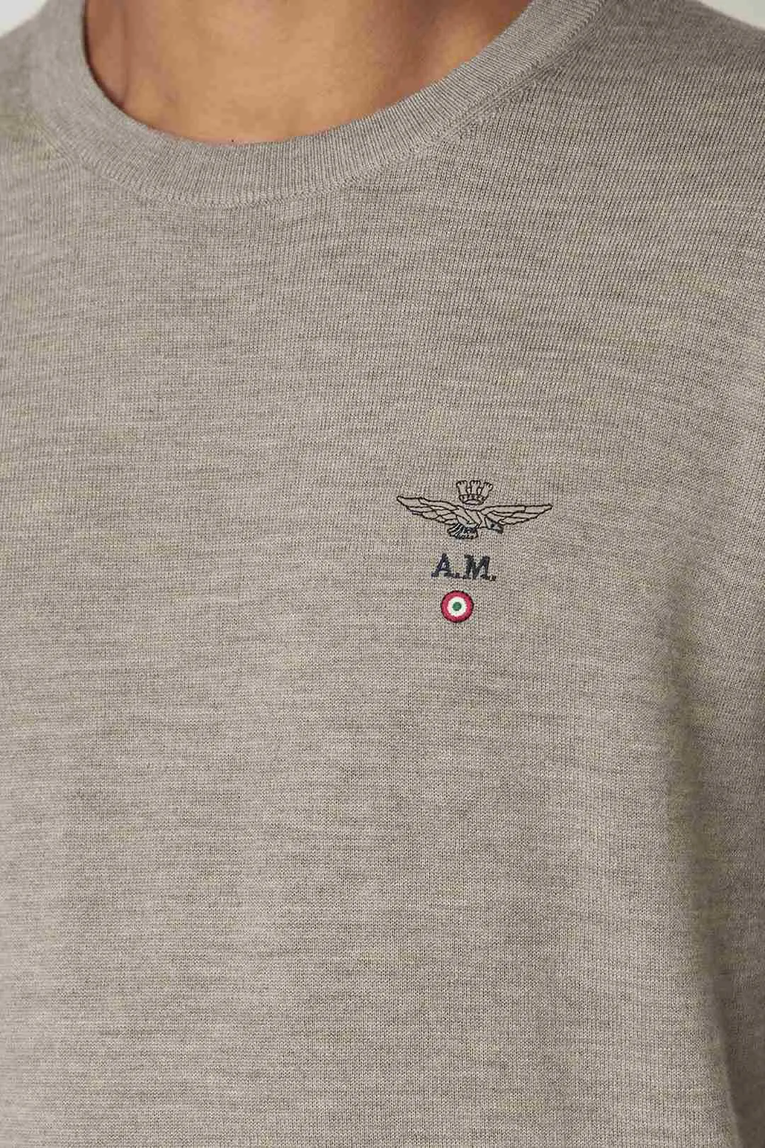 Crew neck wool sweater