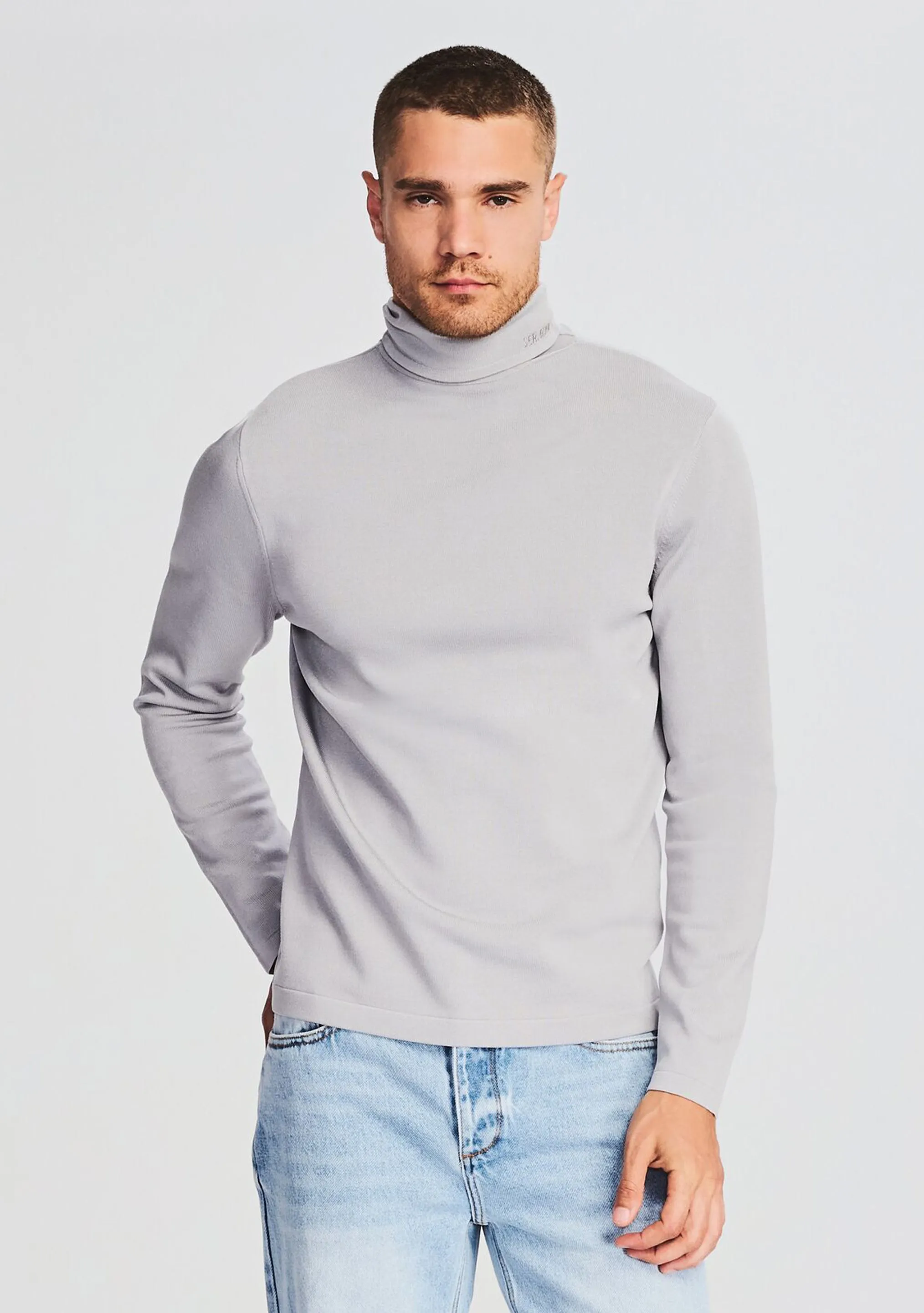 Dale Turtleneck