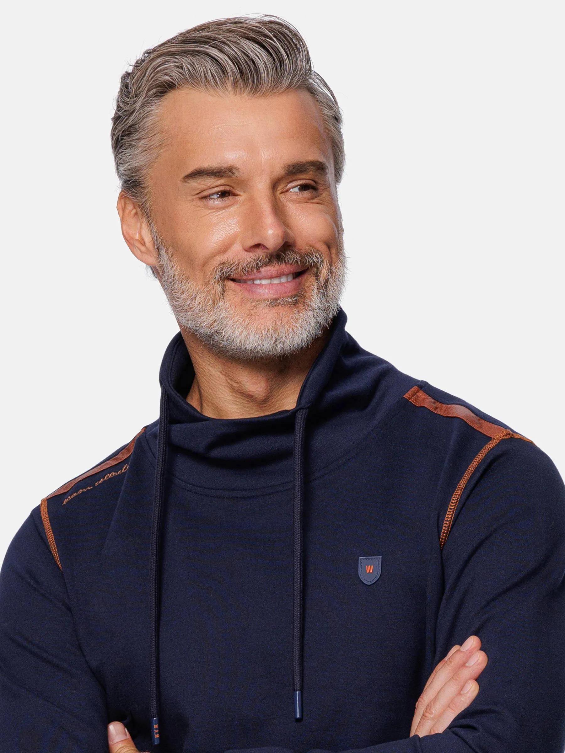 Horizon Turtleneck Navy Sweater