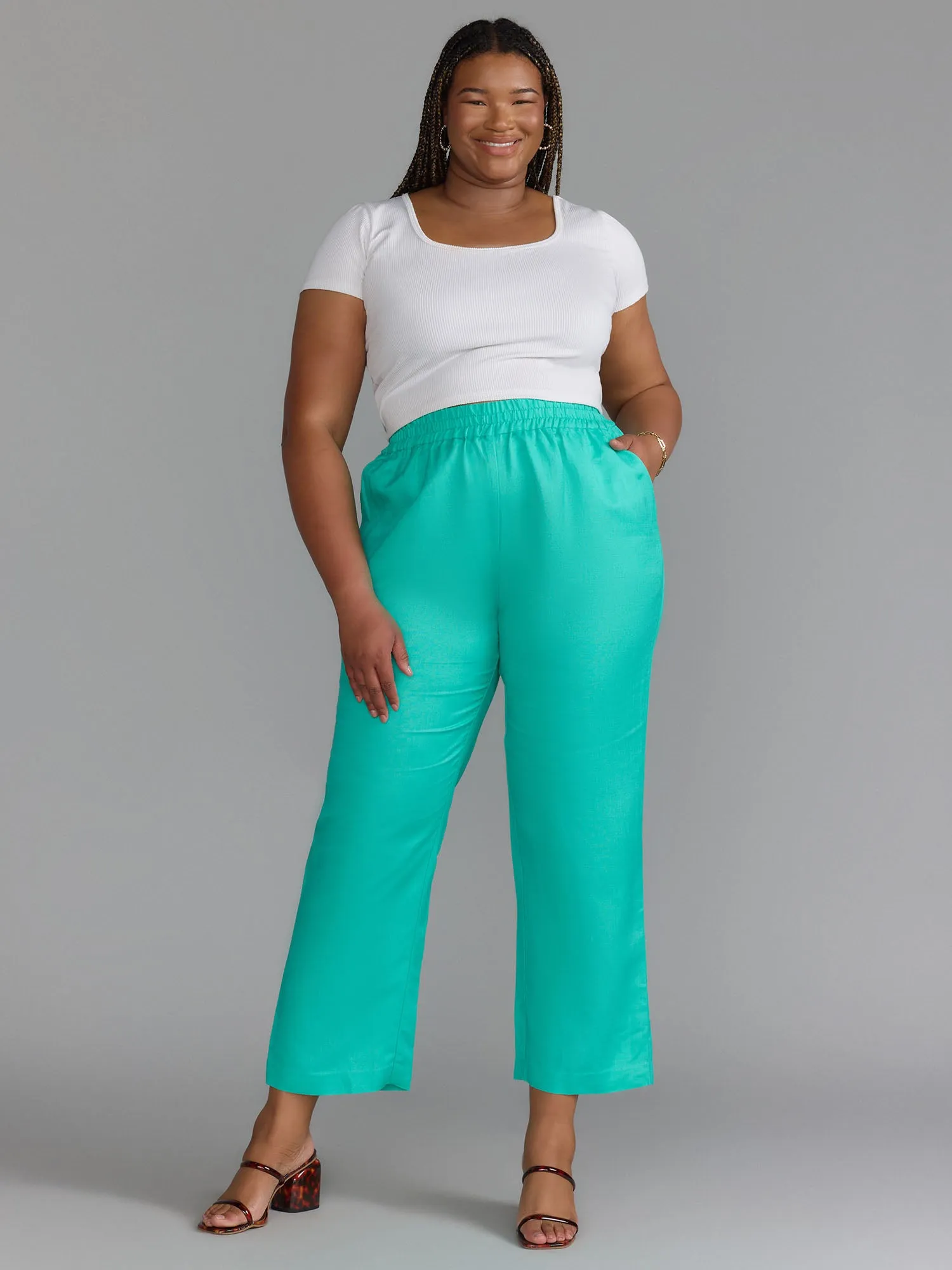 Plus Wide Leg Linen Pant