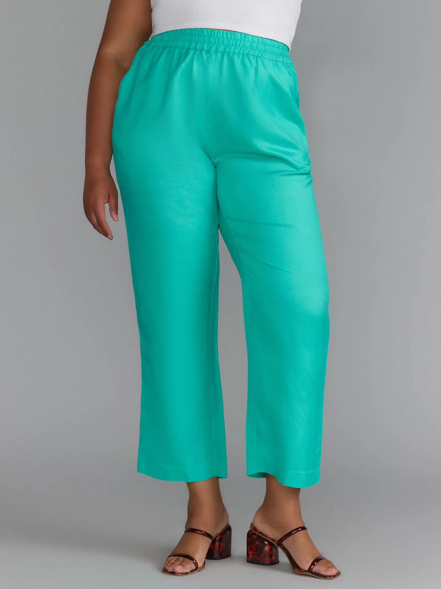 Plus Wide Leg Linen Pant