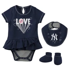 Yankees Girl Bodysuit, Bib and Bootie Set